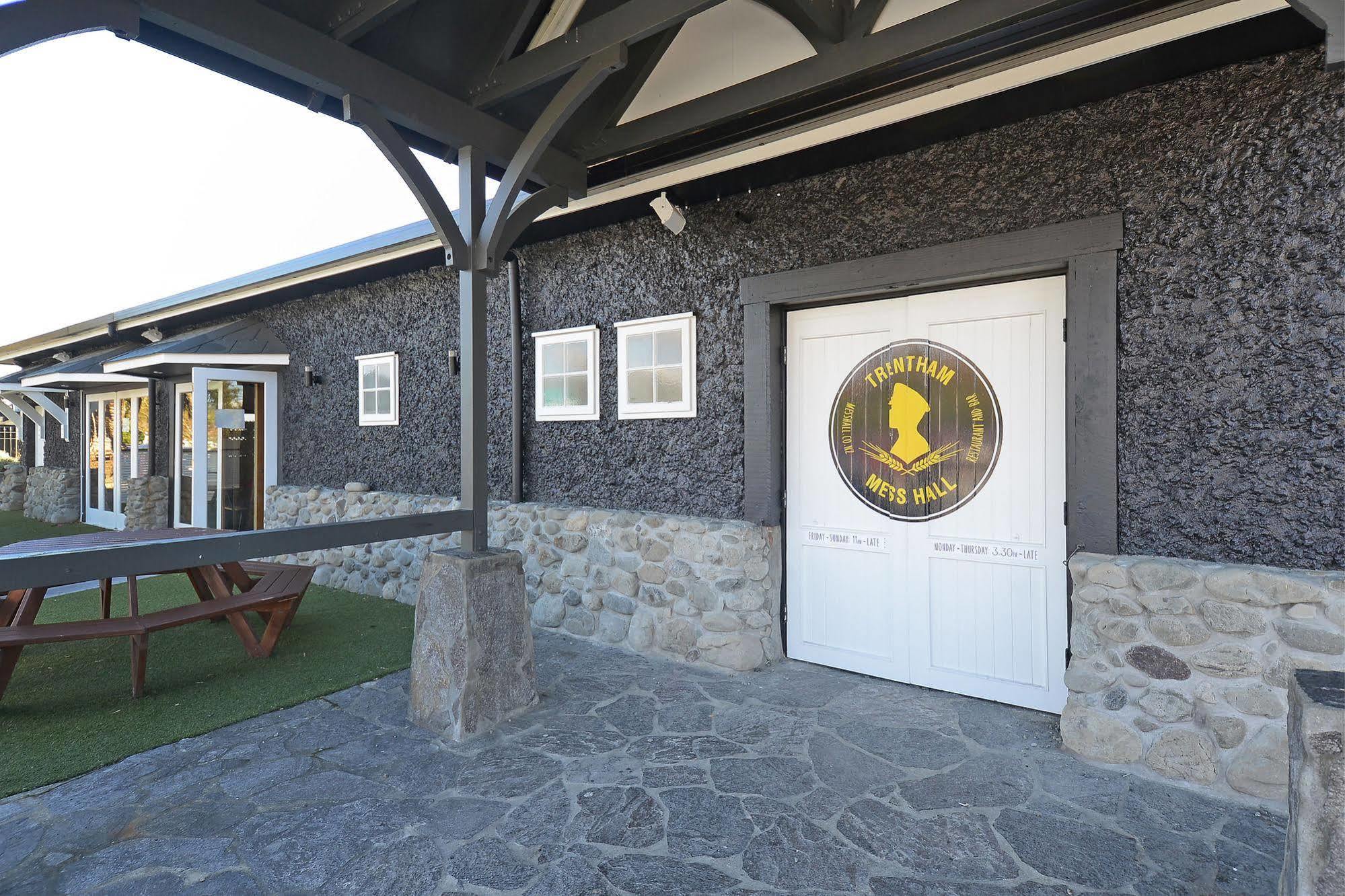 Totara Lodge Upper Hutt Exterior foto